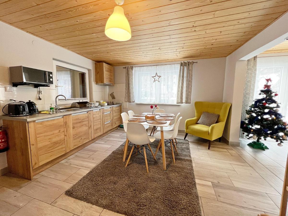 Apartamenty Mountain View - Bezplatny Parking Krynica Zdroj Exterior photo